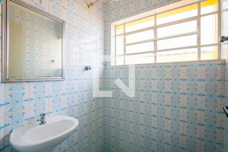 Casa para alugar com 180m², 3 quartos e 2 vagas Casa para alugar com 180m², 3 quartos e 2 vagasBanheiro de serviço