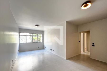 Sala de apartamento à venda com 2 quartos, 91m² em Vila Olímpia, São Paulo