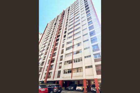 Apartamento à venda com 91m², 2 quartos e 1 vagaFachada