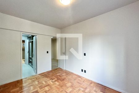 Apartamento à venda com 91m², 2 quartos e 1 vagaSuíte 