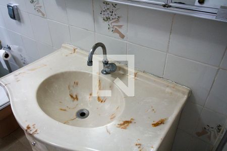 Apartamento à venda com 79m², 2 quartos e sem vagaBanheiro - Torneira