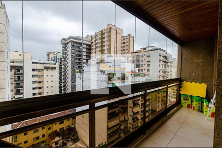 Suite 1 de apartamento para alugar com 4 quartos, 450m² em Icaraí, Niterói