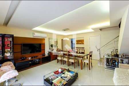 Sala de apartamento para alugar com 4 quartos, 450m² em Icaraí, Niterói