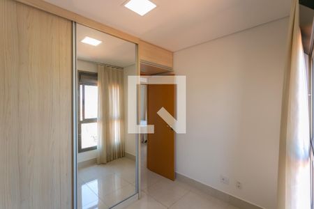 Quarto 1 de apartamento para alugar com 3 quartos, 84m² em Esplanada, Belo Horizonte