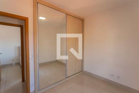 Quarto 2 de apartamento para alugar com 3 quartos, 84m² em Esplanada, Belo Horizonte