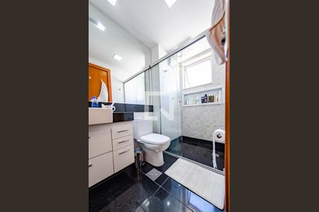 Apartamento para alugar com 100m², 3 quartos e 2 vagas Apartamento para alugar com 100m², 3 quartos e 2 vagasBanheiro da suite