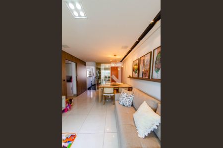 Apartamento para alugar com 100m², 3 quartos e 2 vagas Apartamento para alugar com 100m², 3 quartos e 2 vagasSala