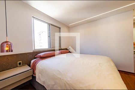 Apartamento para alugar com 100m², 3 quartos e 2 vagas Apartamento para alugar com 100m², 3 quartos e 2 vagasSuíte