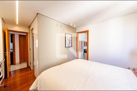 Apartamento para alugar com 100m², 3 quartos e 2 vagas Apartamento para alugar com 100m², 3 quartos e 2 vagasSuíte