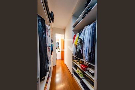 Apartamento para alugar com 100m², 3 quartos e 2 vagas Apartamento para alugar com 100m², 3 quartos e 2 vagasCloset