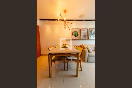 Apartamento para alugar com 100m², 3 quartos e 2 vagas Apartamento para alugar com 100m², 3 quartos e 2 vagasSala