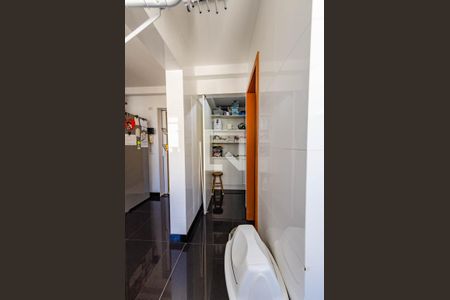 Apartamento para alugar com 100m², 3 quartos e 2 vagas Apartamento para alugar com 100m², 3 quartos e 2 vagasÁrea de serviço