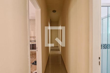 Corredor de casa para alugar com 4 quartos, 230m² em Piedade, Rio de Janeiro