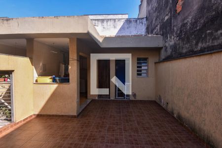 Casa à venda com 100m², 2 quartos e 1 vagaQuintal