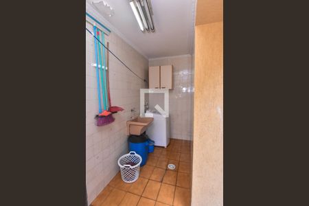 Casa à venda com 100m², 2 quartos e 1 vagaÁrea de Serviço