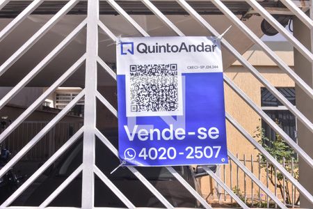 Casa à venda com 189m², 3 quartos e 5 vagasFachada