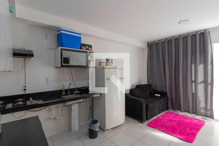 Sala e Cozinha Integrada de apartamento para alugar com 1 quarto, 36m² em Vila Penteado, São Paulo