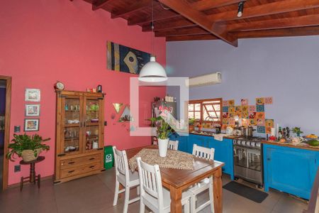 Casa à venda com 260m², 4 quartos e 3 vagas Casa à venda com 260m², 4 quartos e 3 vagasCozinha 2