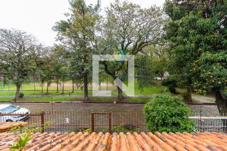 Casa à venda com 260m², 4 quartos e 3 vagas Casa à venda com 260m², 4 quartos e 3 vagasVista da Varanda