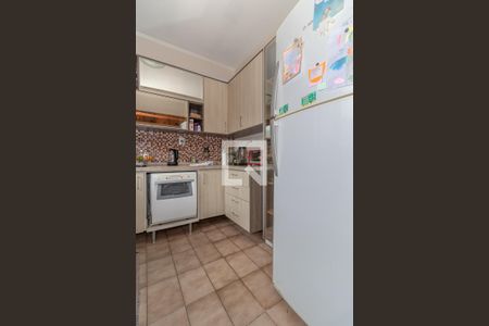 Casa à venda com 260m², 4 quartos e 3 vagas Casa à venda com 260m², 4 quartos e 3 vagasCozinha 1