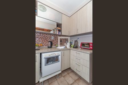 Casa à venda com 260m², 4 quartos e 3 vagas Casa à venda com 260m², 4 quartos e 3 vagasCozinha 1