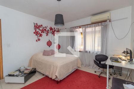 Casa à venda com 260m², 4 quartos e 3 vagas Casa à venda com 260m², 4 quartos e 3 vagasQuarto 3 - Suíte