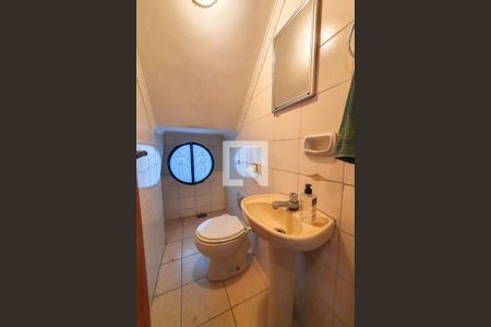 Casa à venda com 160m², 3 quartos e 1 vagaLavabo