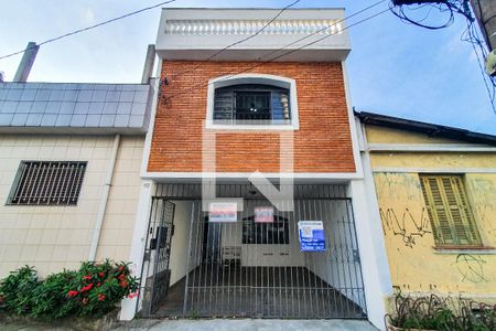 Casa à venda com 160m², 3 quartos e 1 vagaFachada