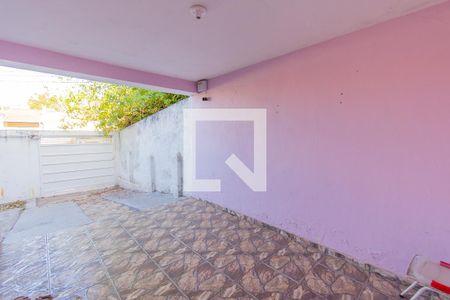 Casa à venda com 140m², 3 quartos e 2 vagasGaragem