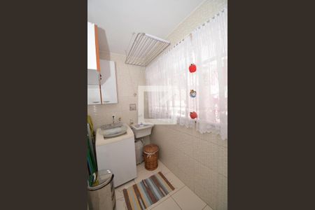 Apartamento à venda com 75m², 3 quartos e 1 vagaÁrea de Serviço