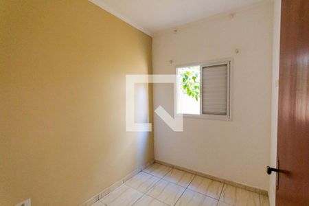 Quarto 1 de apartamento para alugar com 2 quartos, 56m² em Jardim Santo Alberto, Santo André