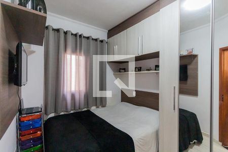 Quarto 1 de apartamento para alugar com 2 quartos, 56m² em Jardim Santo Alberto, Santo André
