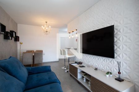 Sala de apartamento à venda com 2 quartos, 61m² em Continental, Osasco
