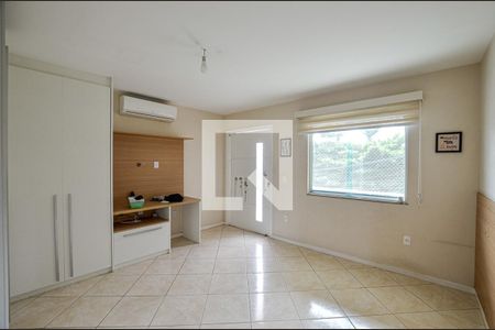 Suite 1 de casa à venda com 4 quartos, 360m² em São Francisco, Niterói