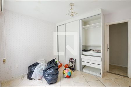 Casa à venda com 360m², 4 quartos e 2 vagasSuite 2