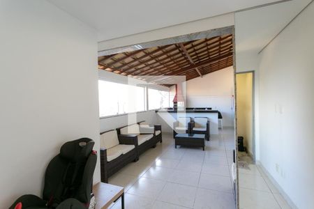 Varanda de casa para alugar com 3 quartos, 180m² em Penha, Belo Horizonte