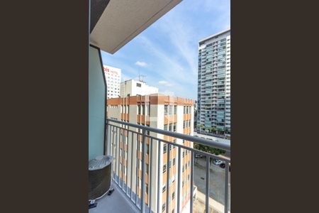 Studio para alugar com 27m², 1 quarto e sem vaga Studio para alugar com 27m², 1 quarto e sem vagaVaranda da Sala