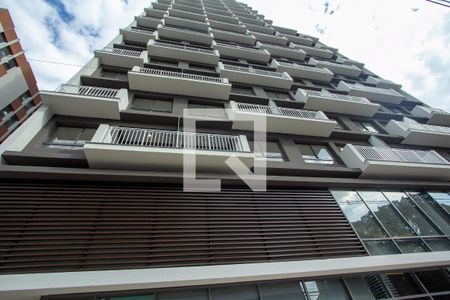 Studio para alugar com 27m², 1 quarto e sem vaga Studio para alugar com 27m², 1 quarto e sem vagaFachada