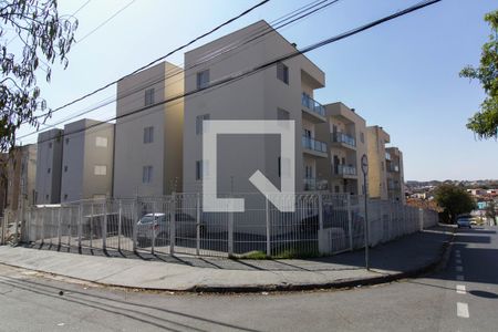 Apartamento para alugar com 55m², 2 quartos e 1 vagaFachada
