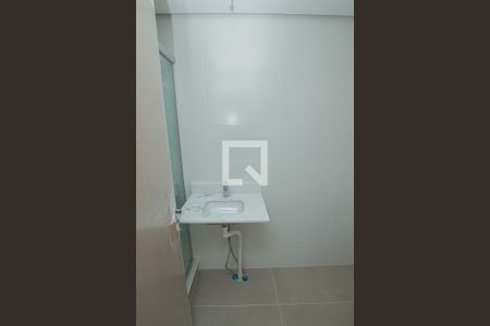 Banheiro da Suíte de apartamento à venda com 2 quartos, 67m² em Rio Branco, Porto Alegre