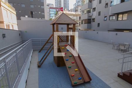 Apartamento à venda com 67m², 2 quartos e 1 vagaÁrea Comum - Playground