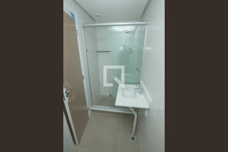 Banheiro da Suíte de apartamento à venda com 2 quartos, 67m² em Rio Branco, Porto Alegre