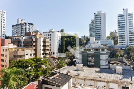 Vista da Sala de apartamento à venda com 2 quartos, 67m² em Rio Branco, Porto Alegre