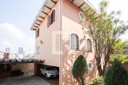 Casa para alugar com 300m², 3 quartos e 4 vagasQuintal