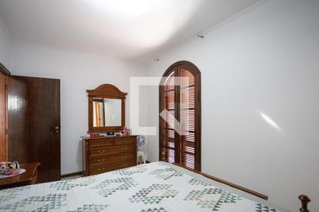 Casa para alugar com 300m², 3 quartos e 4 vagasSuíte