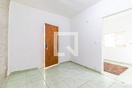 Quarto  de casa para alugar com 1 quarto, 60m² em Jardim Miriam, São Paulo