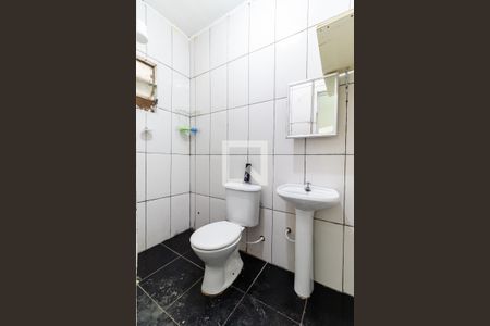 Casa para alugar com 60m², 1 quarto e sem vagaBanheiro