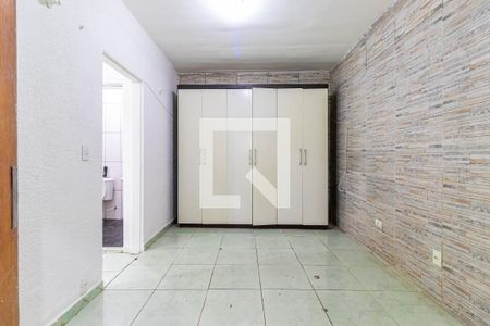 Quarto  de casa para alugar com 1 quarto, 60m² em Jardim Miriam, São Paulo