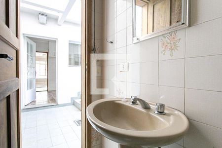 Casa à venda com 120m², 2 quartos e 1 vagaBanheiro de Serviço