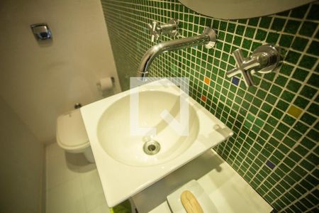 Apartamento à venda com 140m², 3 quartos e 2 vagasLavabo - Torneira